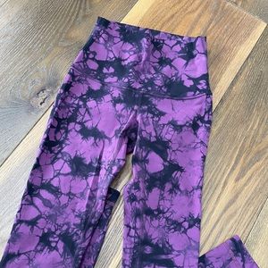 🍋TIE DYE LULULEMON WUNDER UNDER🍋